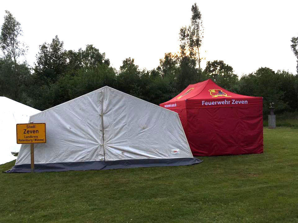 2017 06 23 Zelt ist aufgebaut1