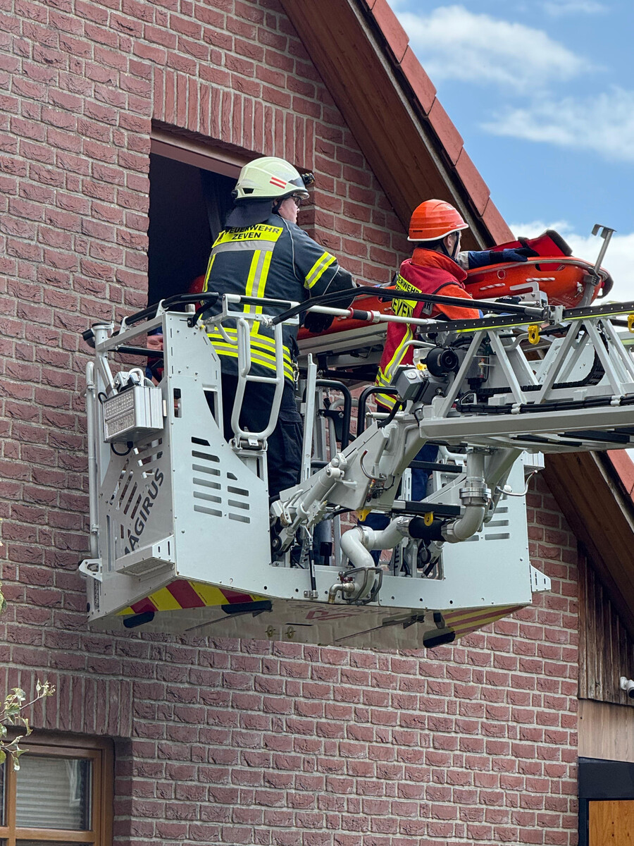 2025 08 24 JF 24 Std Dst09