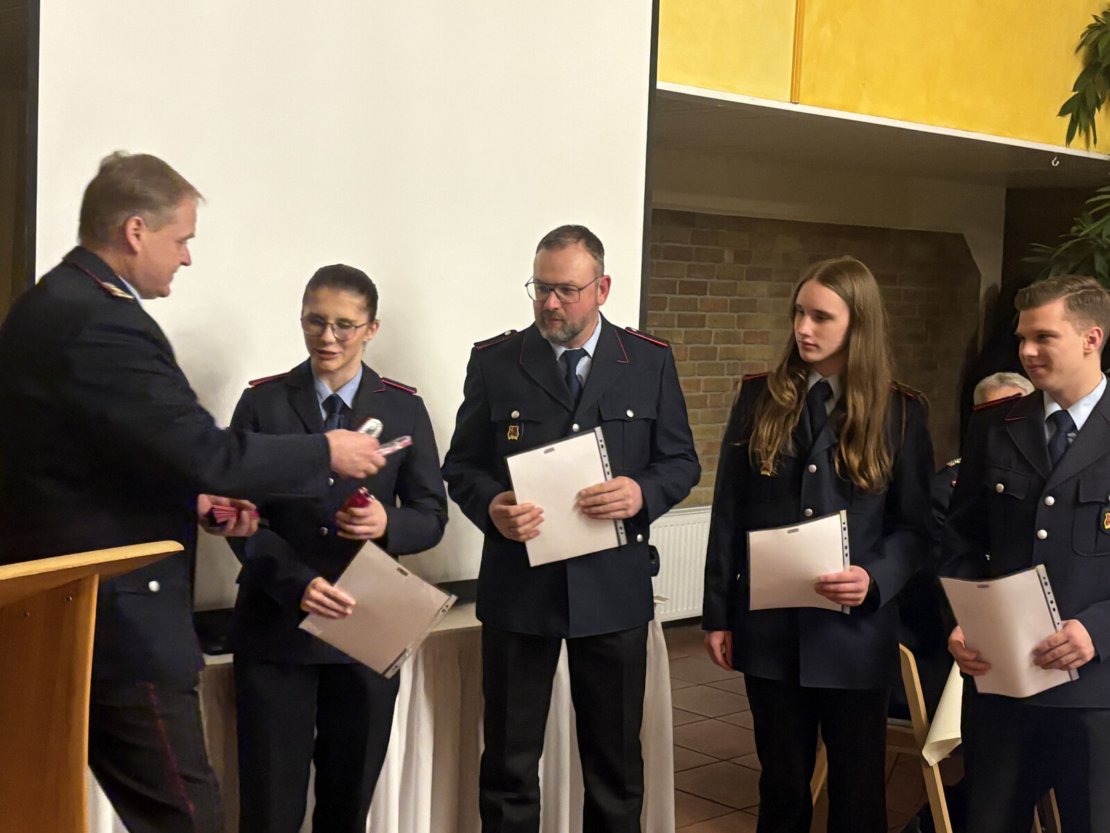 2025 02 01 MtglVers Wendelken Neumann Roßdeutscher Hein Adam